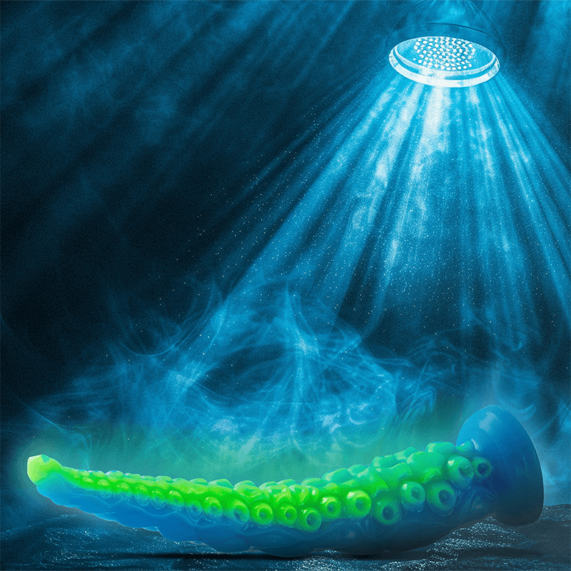 EPIC - SCYLLA FLUORESCENTNI DILDO S TANKIM PIPCIMA VELIKA VELIČINA 3