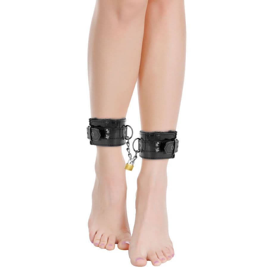 DARKNESS - ADJUSTABLE BLACK LEATHER ANKLE HANDCUFFS WITH PADLOCK 2