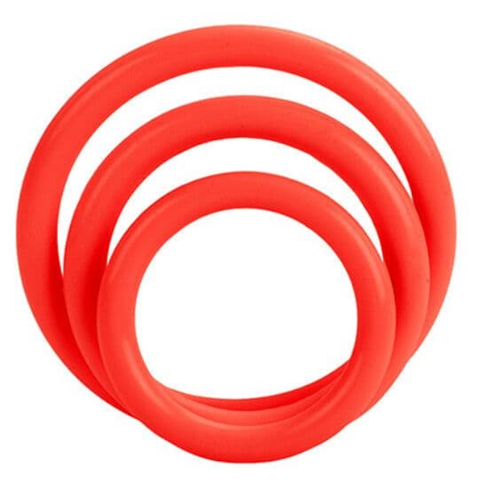 CALEXOTICS - KOMPLET TREH RDEČIH OBROČKOV ZA PENIS TRI-RINGS