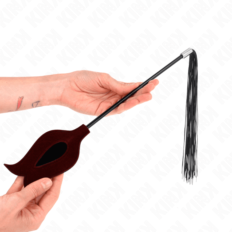 KINK SILIKONSKI BIČ S RESICAMA U OBLIKU RUŽE 45 CM